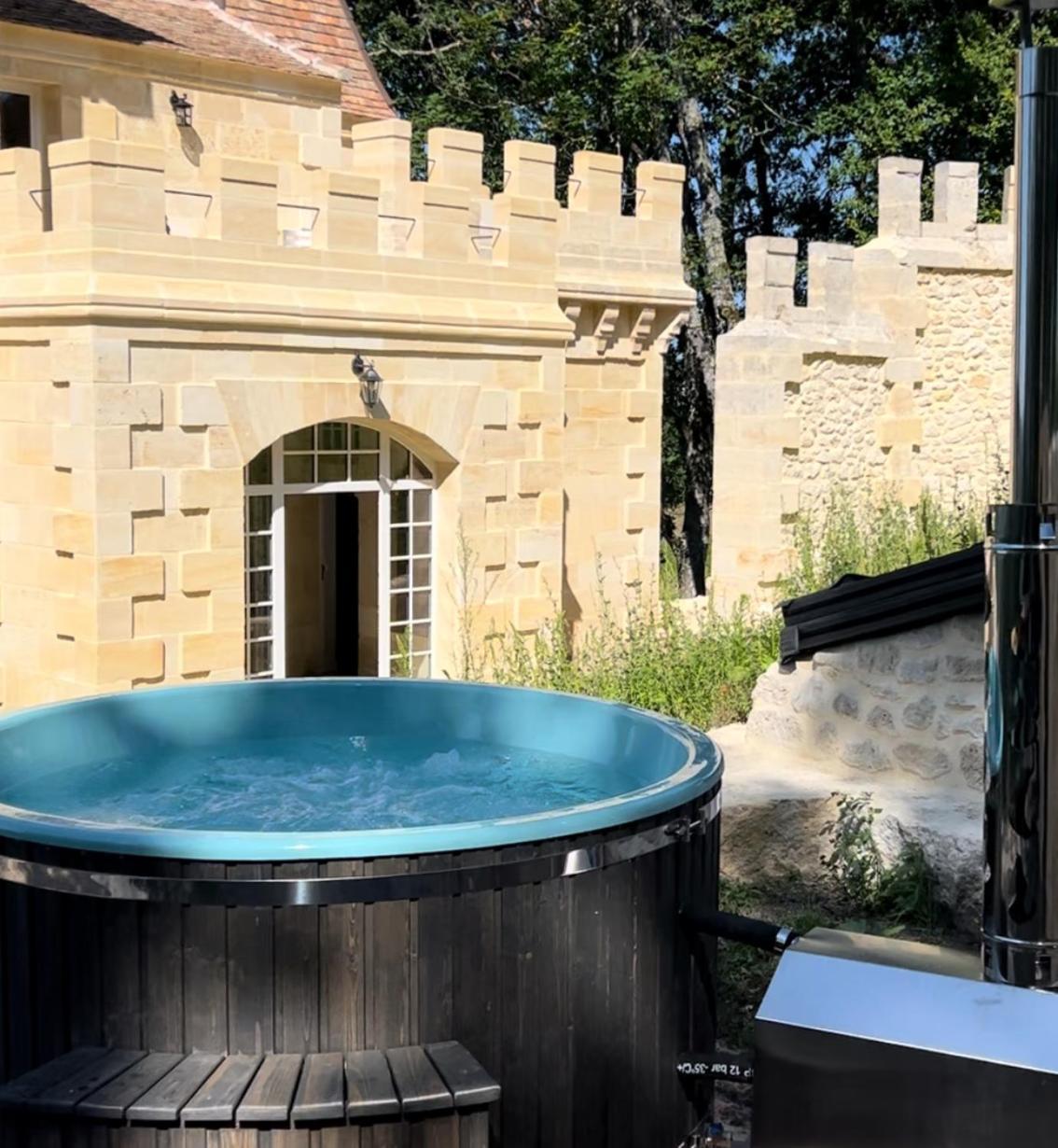 La Reserve Du Chateau De Roques Puisseguin Exterior foto